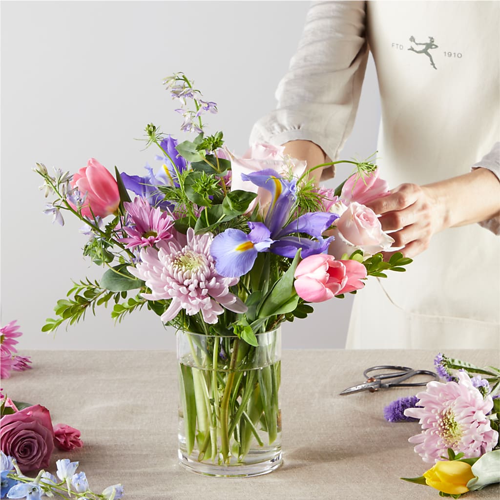 Pastel Tradition - A Florist Original –  The Andes Flowers Llc, Fort Myers FL