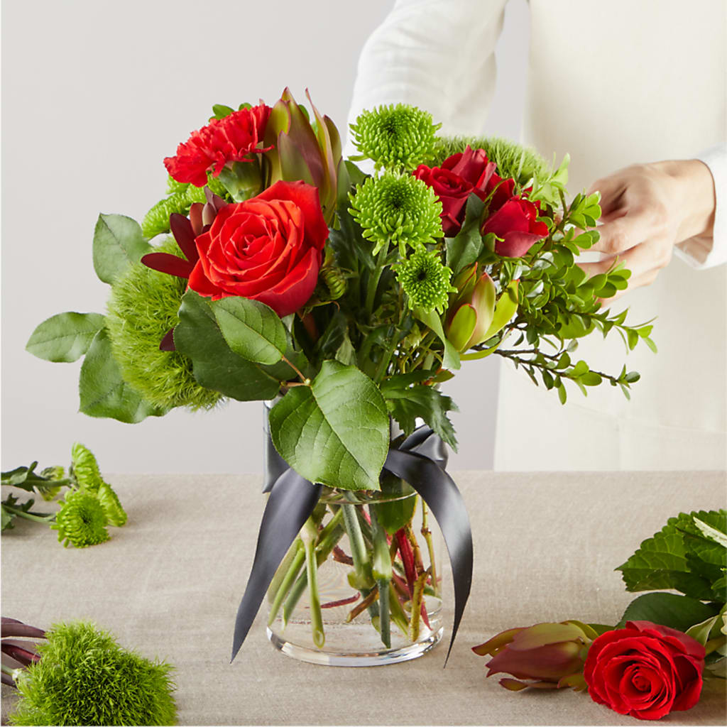 Heritage Kindle – A Florist Original –  The Andes Flowers Llc, Fort Myers FL