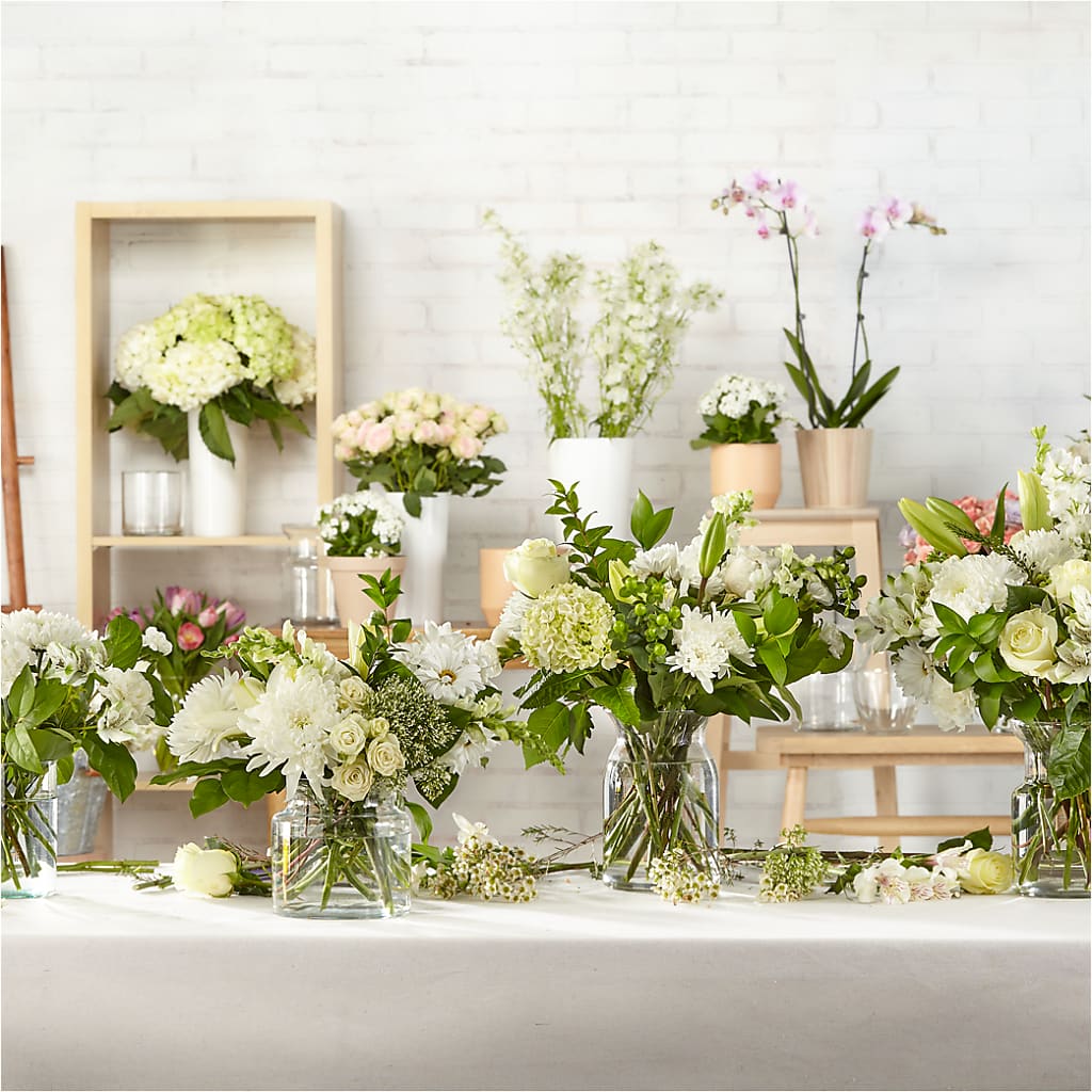 Classic Ivory – A Florist Original –  The Andes Flowers Llc, Fort Myers FL