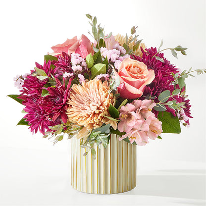 Berry Cobbler Bouquet with Ivory Vase –  The Andes Flowers Llc, Fort Myers FL
